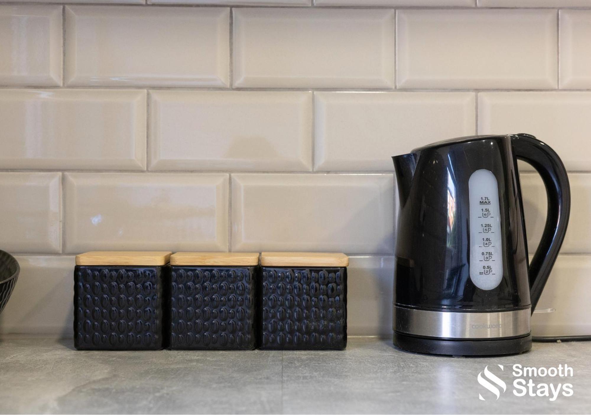 One Bedroom Apartment At Smooth Stays Short Lets & Serviced Accommodation Preston With Parking Near Train Station Eksteriør bilde